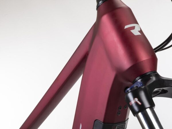 Horquilla SR Suntour XCM32 de la bicicleta eléctrica Conor KIRK roja