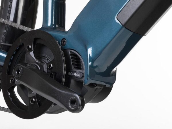 Motor central Bafang M210 en el pedalier de la Conor ROMA