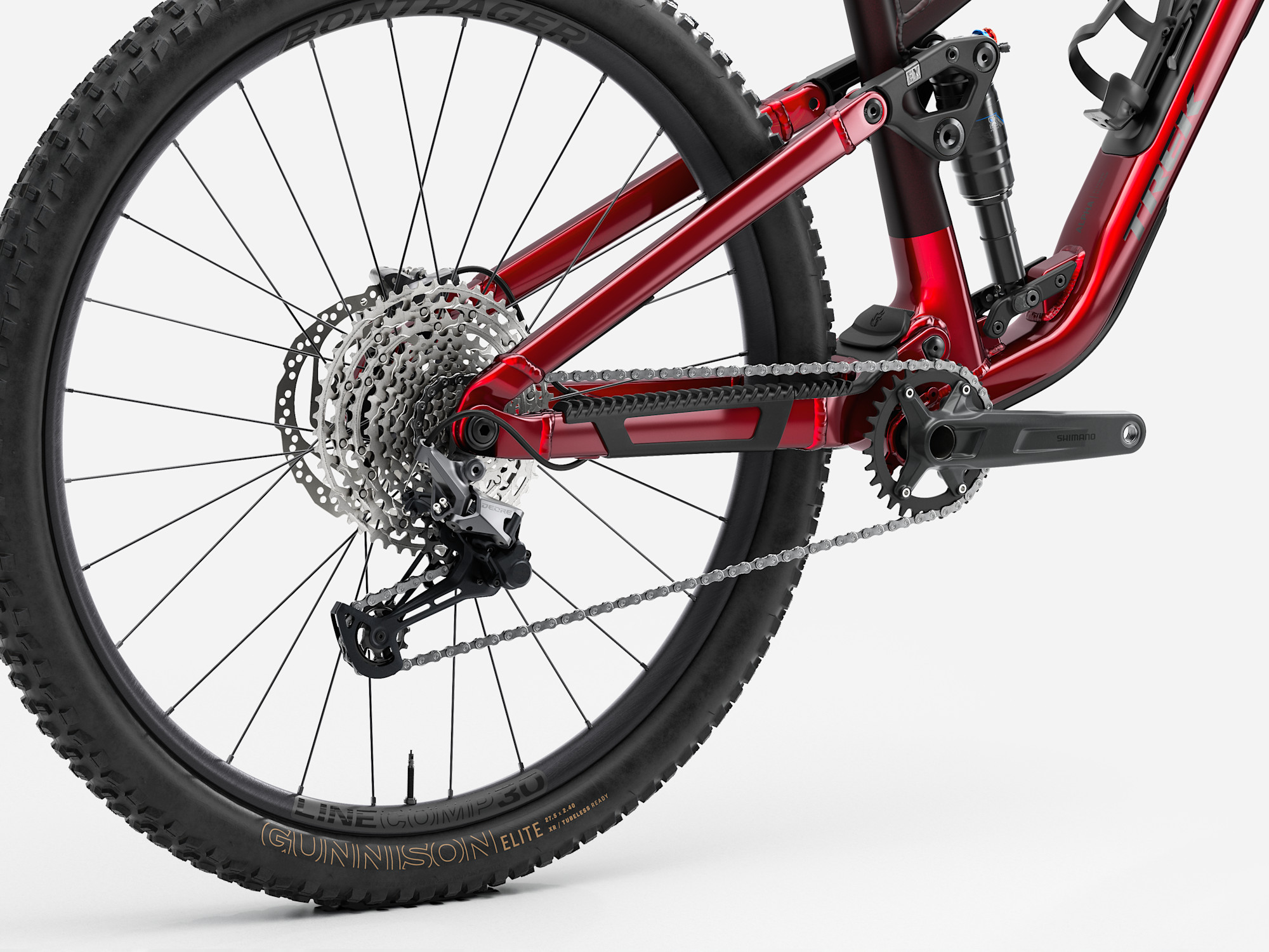 Detalle de la transmisión Shimano Deore de 12 velocidades de la Trek Fuel EX 5 Gen 7 roja