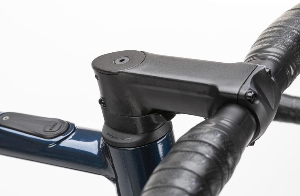 Potencia de aluminio semi-integrada y manillar road de la Conor E-RUSH