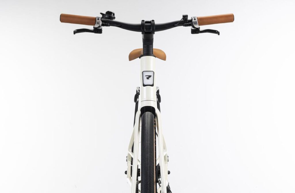 Vista frontal de la Conor NANTES beige