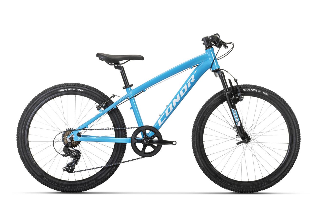 Bicicleta Conor Junior 24 pulgadas azul con suspensión delantera y cambio Shimano de 7 velocidades