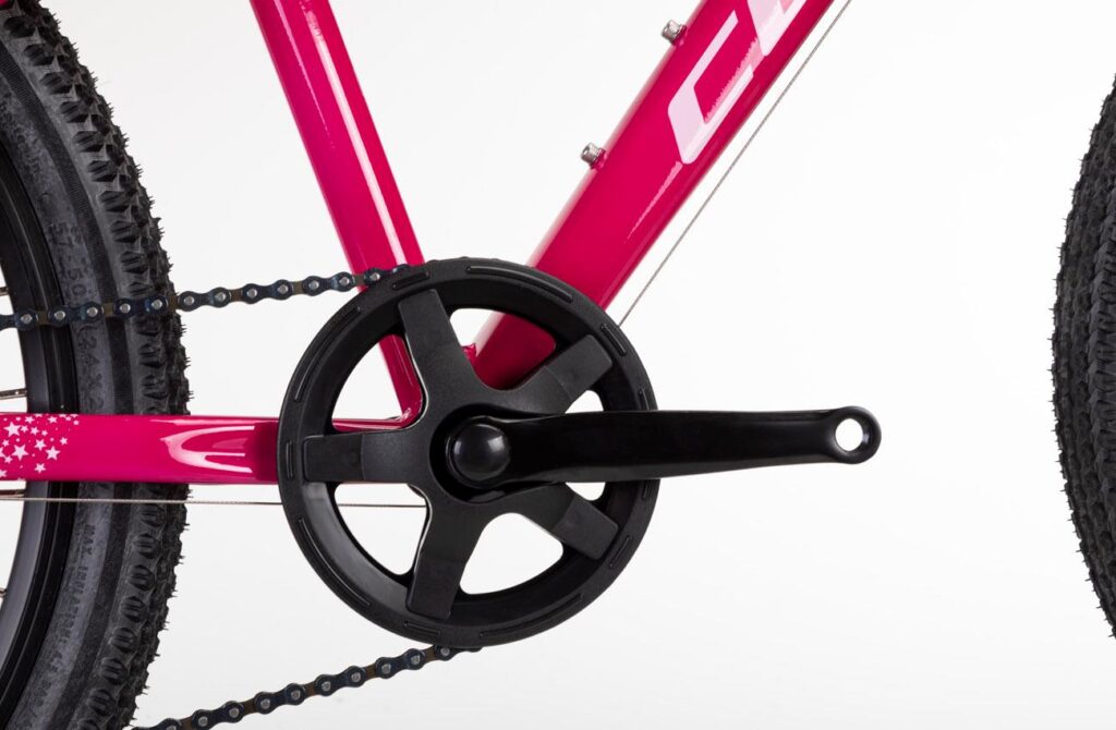 Plato único de 38 dientes con protector de la bicicleta Conor Junior 24 mixta fucsia